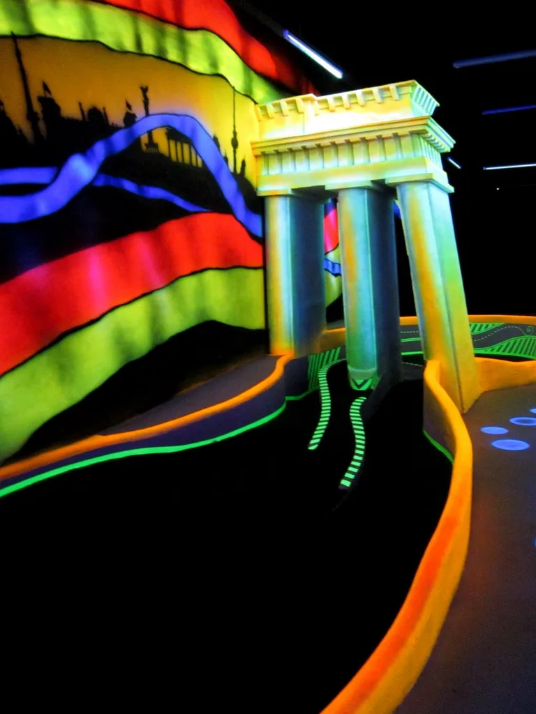 miniature golf attraction