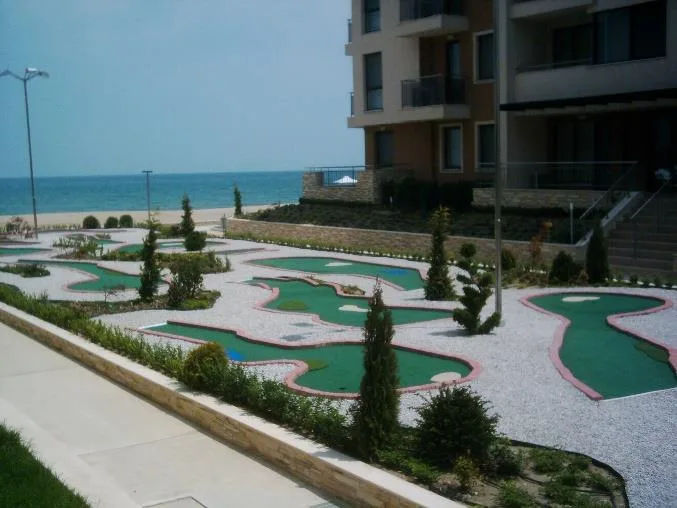illumination beachfront course